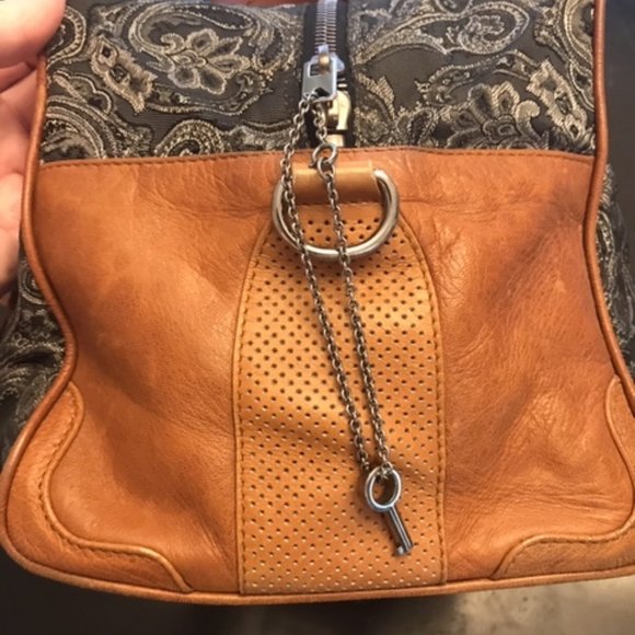 Authentic Balenciaga Handbag - Picture 3 of 8